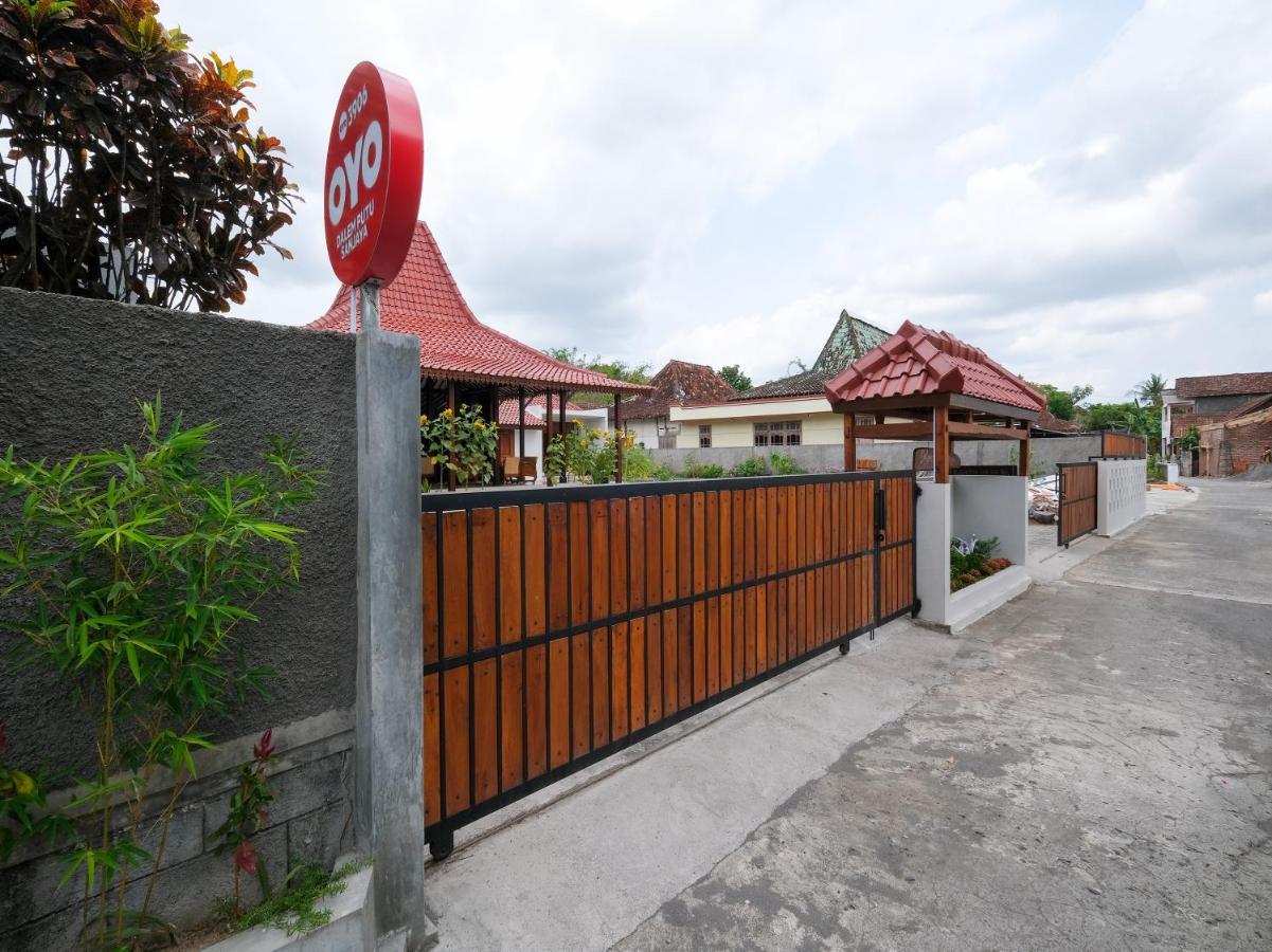 Collection O 3906 Dalem Putu Sanjaya Syariah Hotel 3*