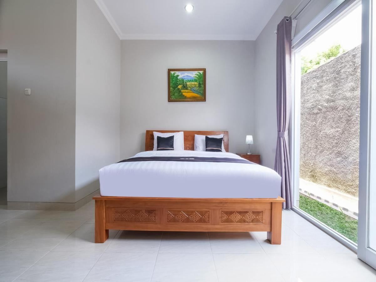Collection O 3906 Dalem Putu Sanjaya Syariah Hotel 3*